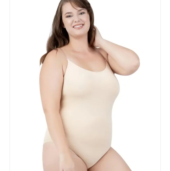 Capezio Seamless Camisole w/ Transitions Straps - Picture 10 of 11